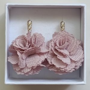 NEW HANDMADE 18K GOLD PLATED CUBIC ZIRCONIA & PINK FABRIC FLOWER EARRINGS